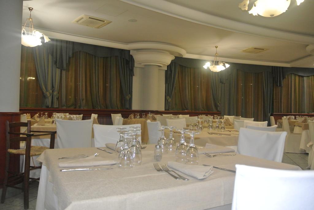 Hotel Stefano A Melito Melito di Napoli المظهر الخارجي الصورة